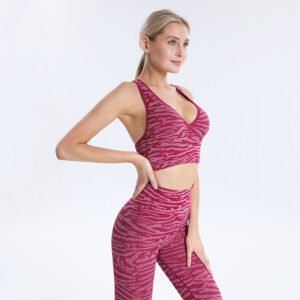 Seamless Leopard Print Jacquard Yoga Sports Set MMT004